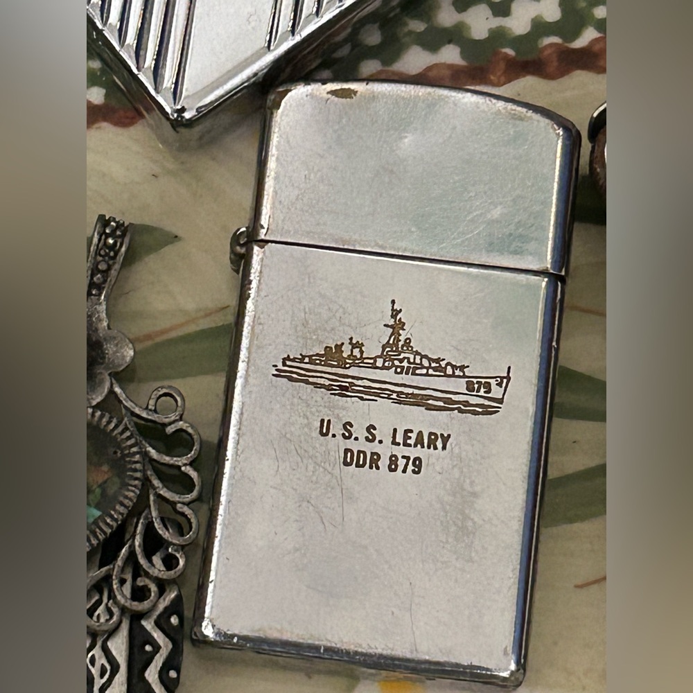 U.S.S. Leary (DDR 879) Zippo Lighter